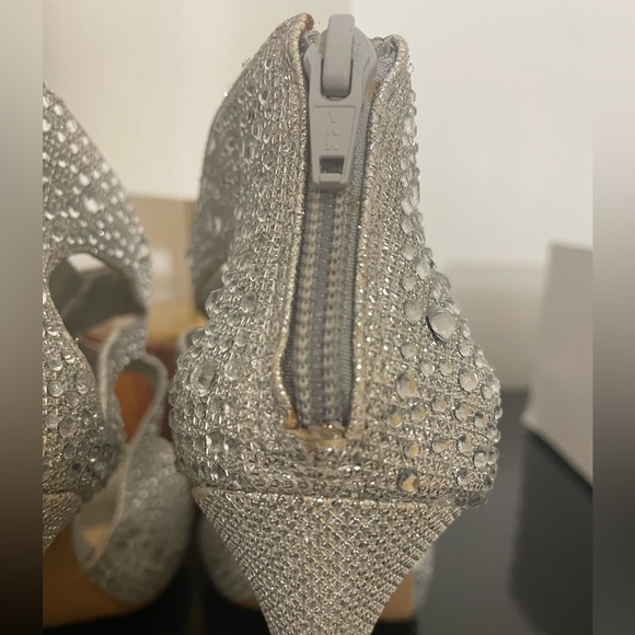 Silver glitter heels- Gianna Bini - Picture 4 of 9